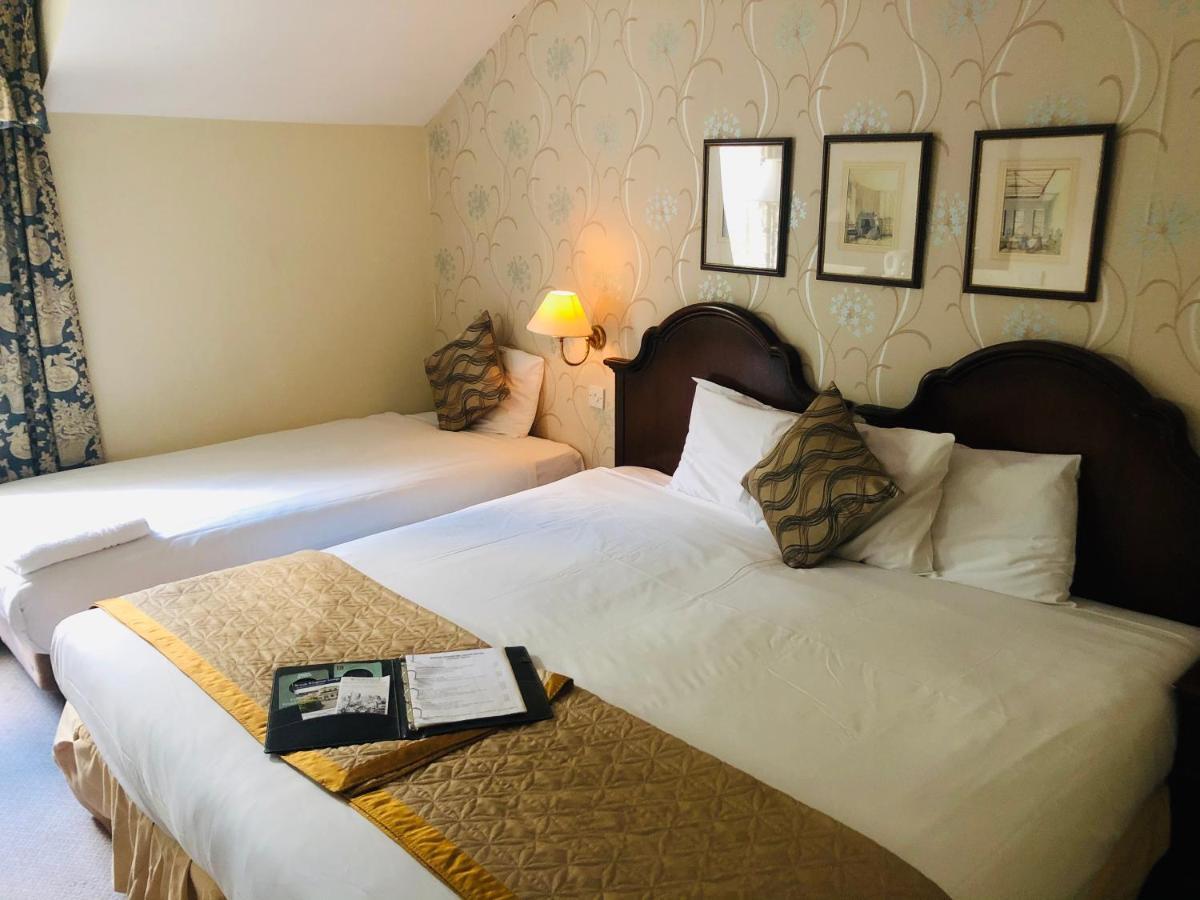Kingston Lodge Hotel Кингстън на Темза Екстериор снимка
